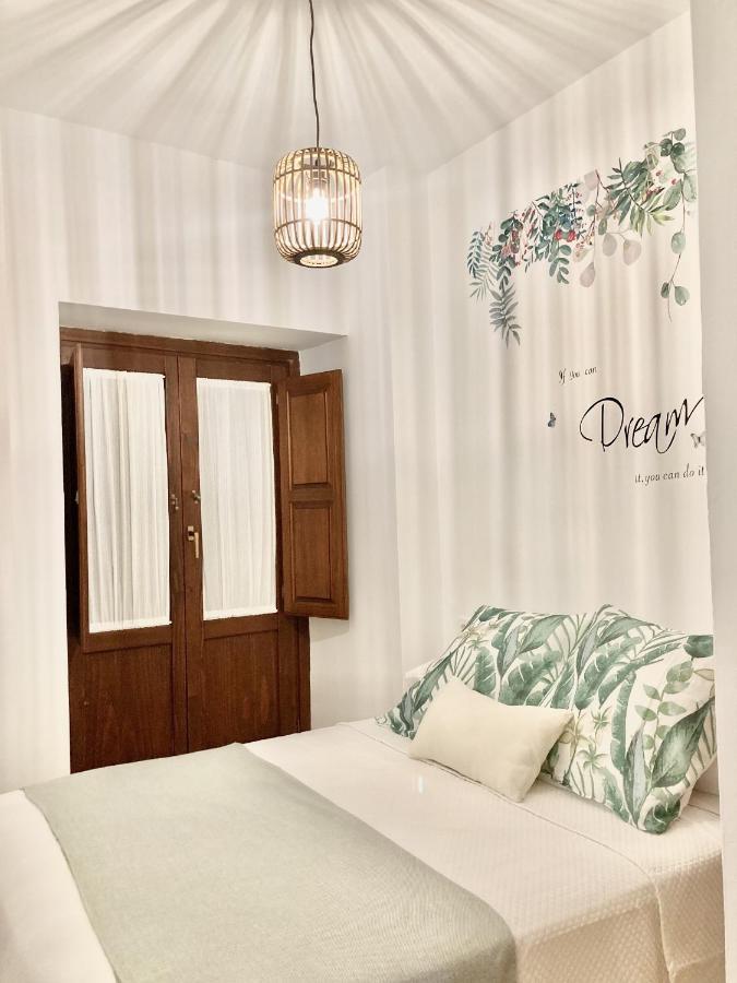 Apartamentos Nuria 19 Granada Dış mekan fotoğraf